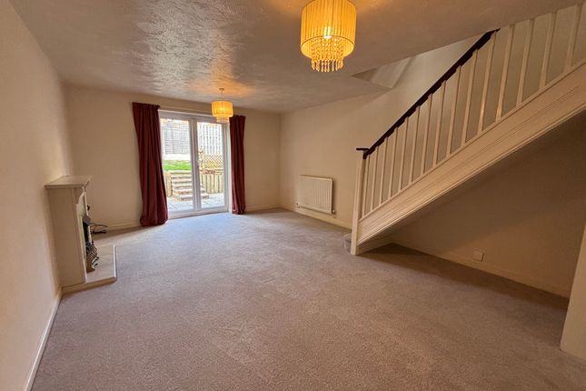 69 Ermine Street, Yeovil photo 2