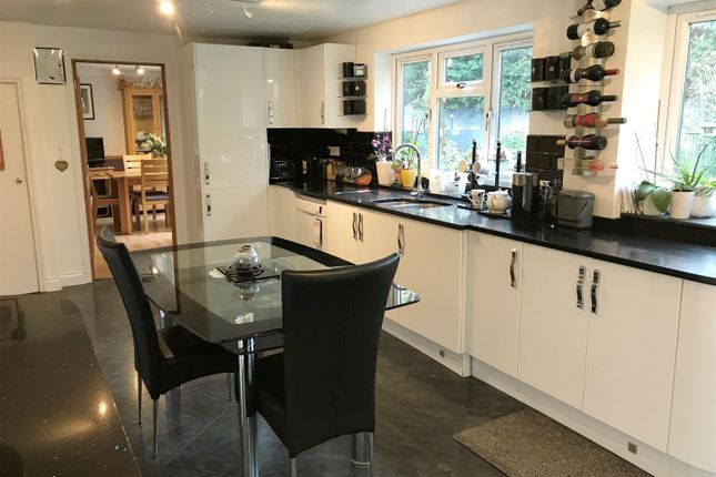 Detached house for sale in The Marlowes, Newbury