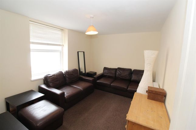 Woodville Road, Cardiff photo 3