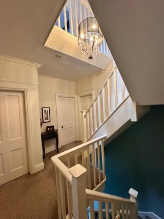1st Floor Landing