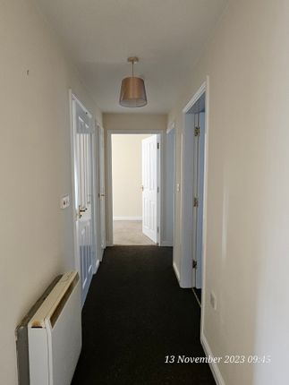 64, Moathouse Way, Conisbrough photo 2