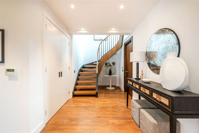 501, 154, Bayswater Road, London photo 4