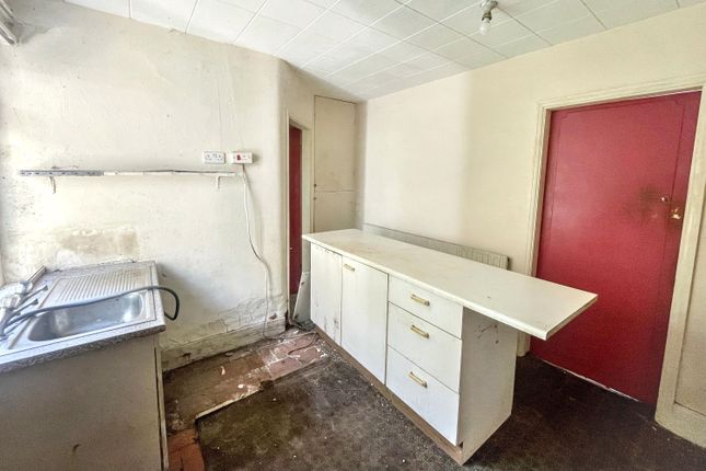 164 Rake Hill, Walsall photo 5