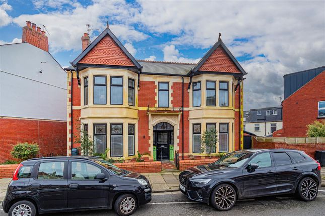 Thumbnail Detached house for sale in Blenheim Road, Penylan, Cardiff