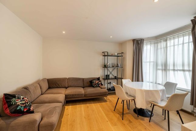 Thumbnail Flat to rent in Hillbrook House, Fulham