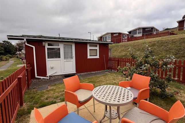 96, Elmrise Park Holiday Village, Carmarthen photo 3