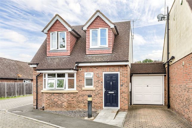 3-bed detached on 1, Park Close, West Byfleet, £495,000