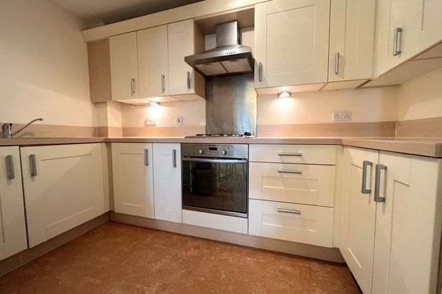 92, BRIDGEND photo 2