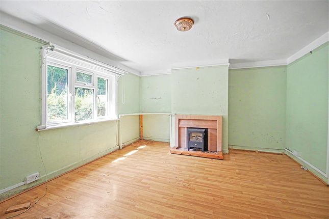 8, Mill Lane, READING photo 4