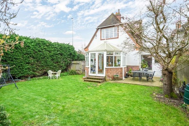 15, Moorhayes Drive photo 2