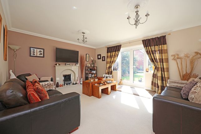 Detached house for sale in Kendal Way, Wychwood Park, Cheshire