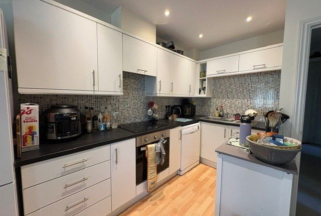 25, Rossetti Court, Eastleigh photo 2