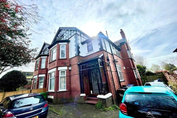 Thumbnail Studio to rent in Wilbraham Road, Manchester
