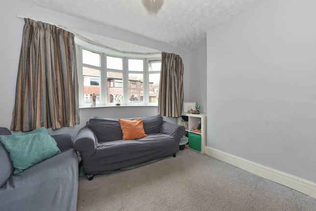 St. Albans Crescent, Altrincham photo 4