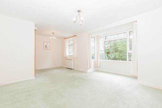 Flat for sale in Southfield Park, Oxford