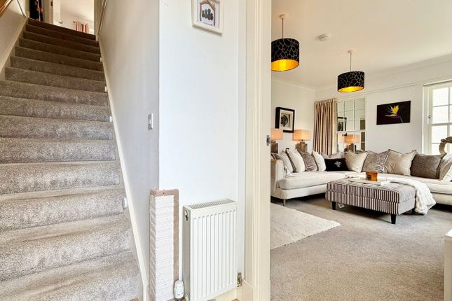 19, Hillhead Road, Inverness photo 3