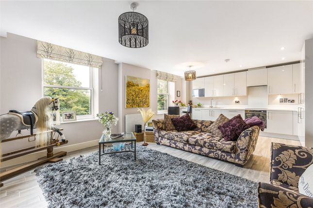 15 The Long Room Apartments,, Summerhouse Lane, Uxbridge photo 2