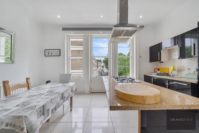 14 Albert Square Sw8 1BT-4.Jpg