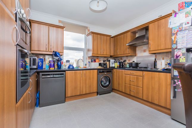 Flat for sale in Wellingborough Road, Finedon, Wellingborough