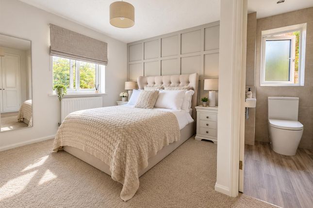 21, Stocken Close, Hucclecote photo 3
