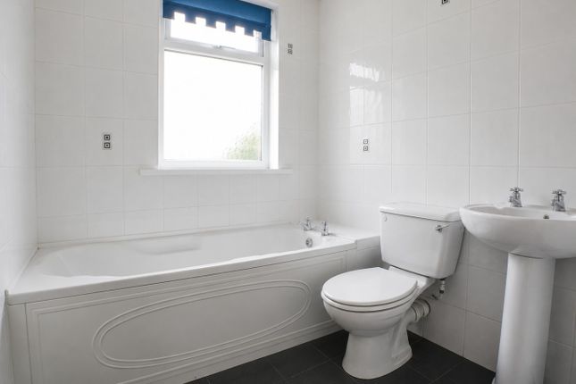 30, Nethway Avenue, Blackpool photo 5