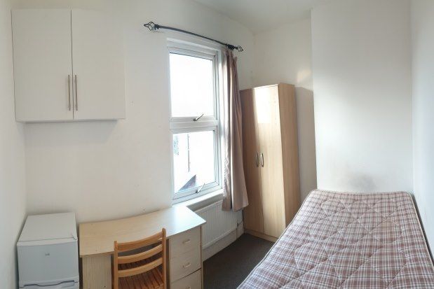 Thumbnail Room to rent in Bullingdon Road, Oxford