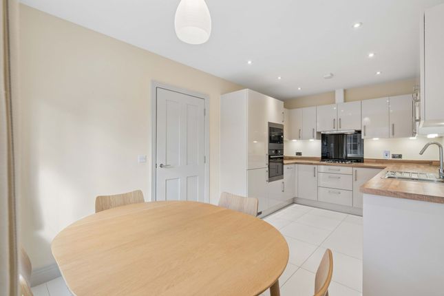 16 Harding Way, Abingdon photo 4