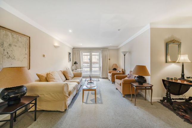 2-bed flat on Flat 26, Greycoat House, London, £835,000