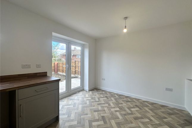 34, Bartlam Close, Nuneaton photo 4