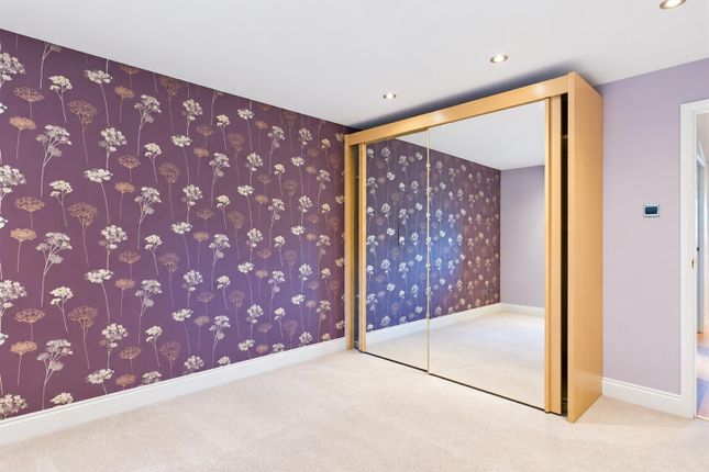 Flat 5, Laura Court, Parkfield Avenue, Harrow photo 2