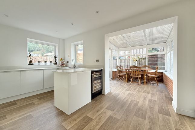 3-bed other on 23, Shelley Close, Exeter, £350,000