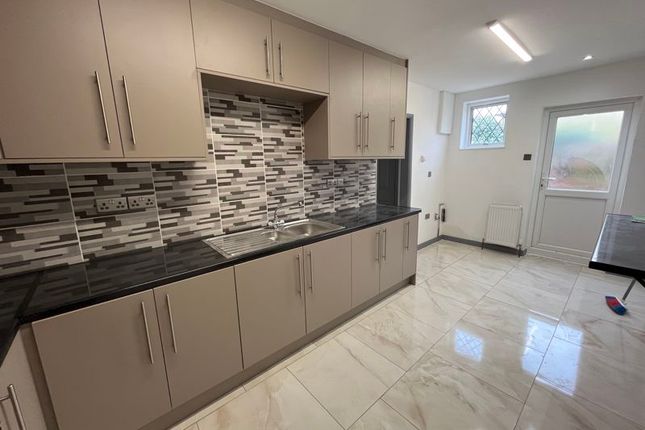 Semi-detached house to rent in Edgar Road, West Drayton