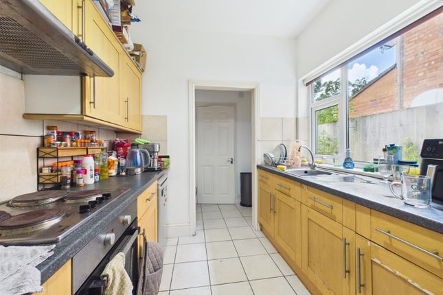 96, Stanley Road, Coventry photo 3