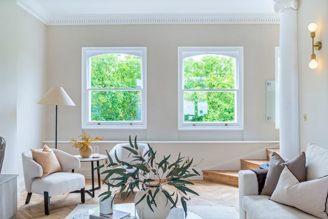 Thumbnail Penthouse for sale in Beaufort Gardens, London