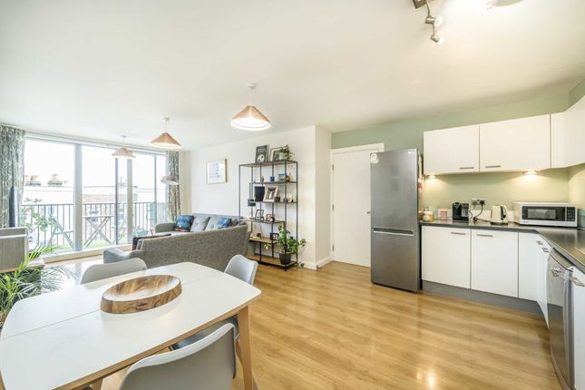 Thumbnail Flat for sale in Fortune Green Road, London