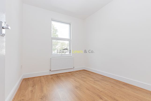 251, Cann Hall Road, Leytonstone photo 5