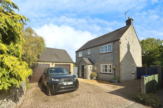 7, Manifold Close, Waterhouses, Staffordshire photo 2