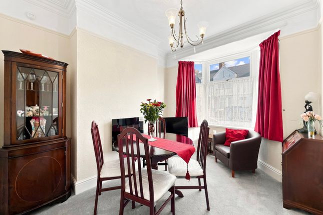 9 Colne Street, Newport photo 3