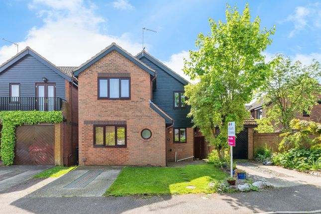 Thumbnail Detached house for sale in The Beaneside, Watton At Stone, Hertford