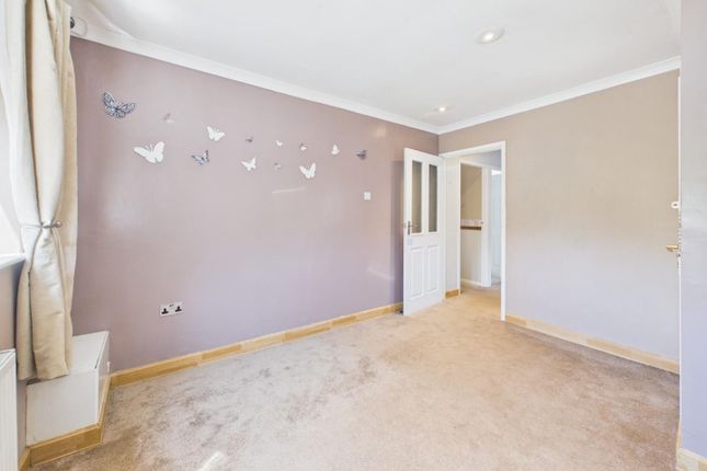 37, Heaton Avenue, Keighley photo 4