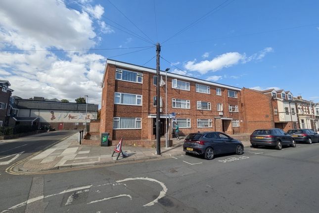1-bed flat on Hamilton House 5-7,Flat 1, Clive Road, Portsmouth, £950/mo