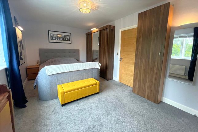 1, Cherry Place, Surrey photo 5