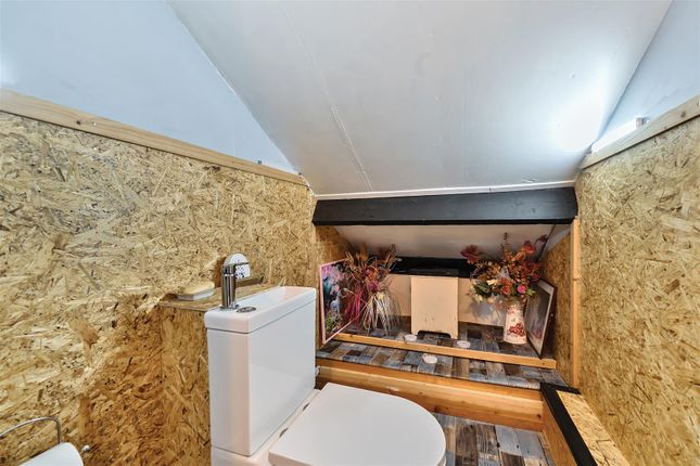 First Floor WC