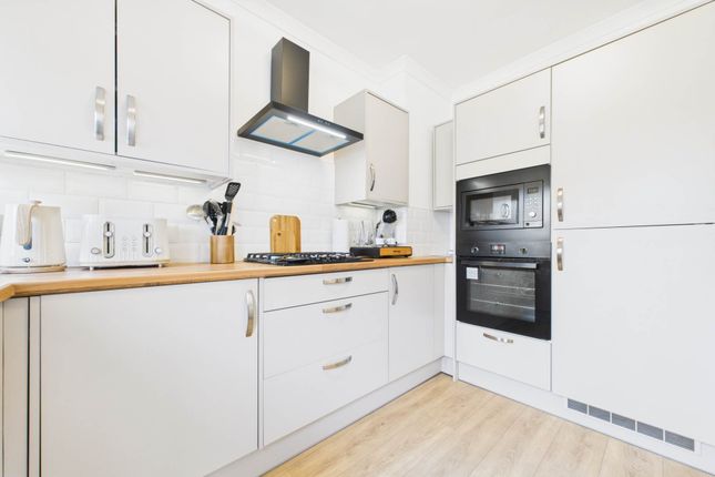54, West Avenue, Glasgow photo 3
