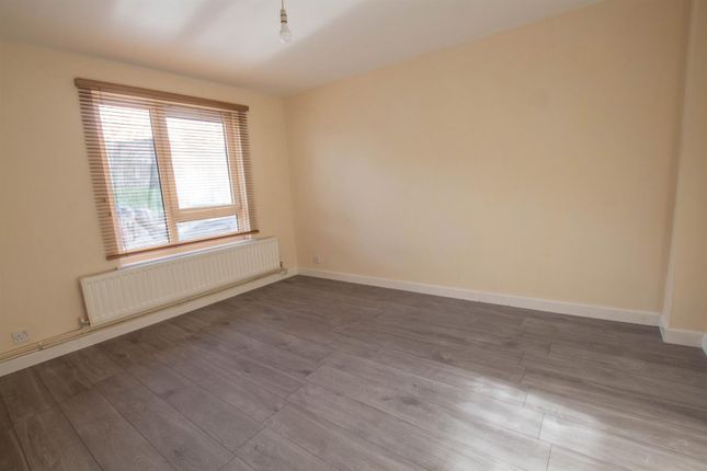 Maisonette for sale in Leather Lane, Haverhill