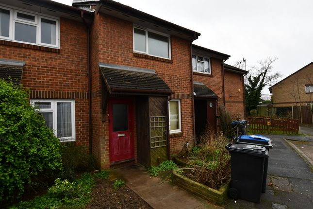Thumbnail Terraced house for sale in Goodhew Road, Croydon