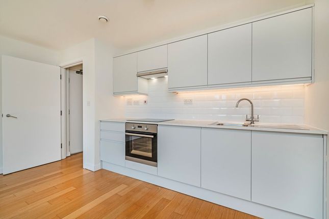 Flat 6, 59, Star Road, London photo 4