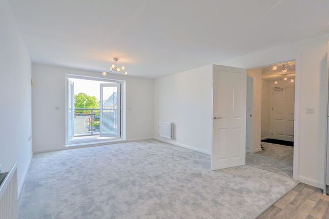 Flat 4, 31 Teeswater Way, Milton Keynes photo 4
