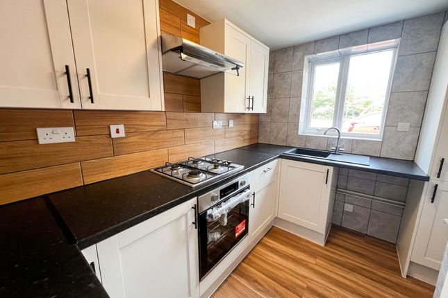 37 Steeping Road, Rugby photo 3