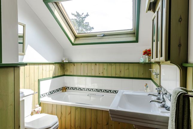 Bathroom1